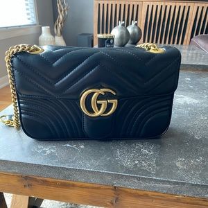 GG Marmont Medium size bag ‼️NOT AUTHENTIC‼️